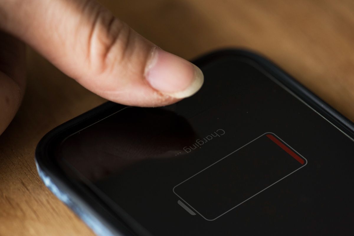 10 Tips Bikin Baterai HP Xiaomi Tetap Awet
