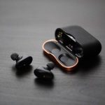 Tips Memilih Earphone Sesuai Aktivitas