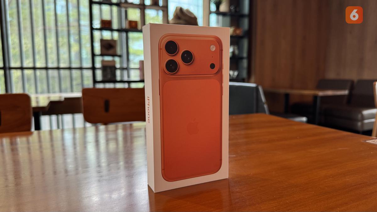 Unboxing iPhone 17 Pro Max Sebelum Dikonai di Indonesia, Ini Isi Kotaknya